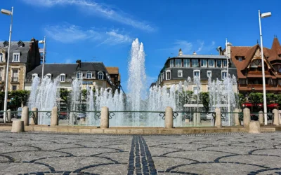 Place Morny Deauville : marché, cafés & bonnes adresses